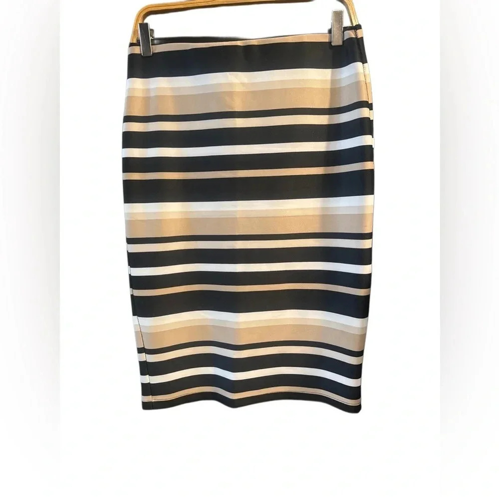 Pencil skirt